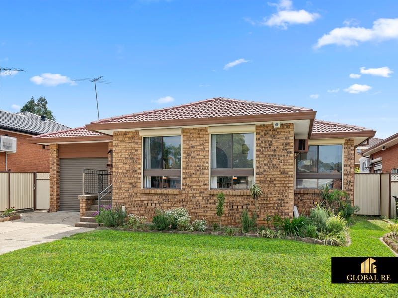 592 Smithfield Road, Greenfield Park, NSW 2176