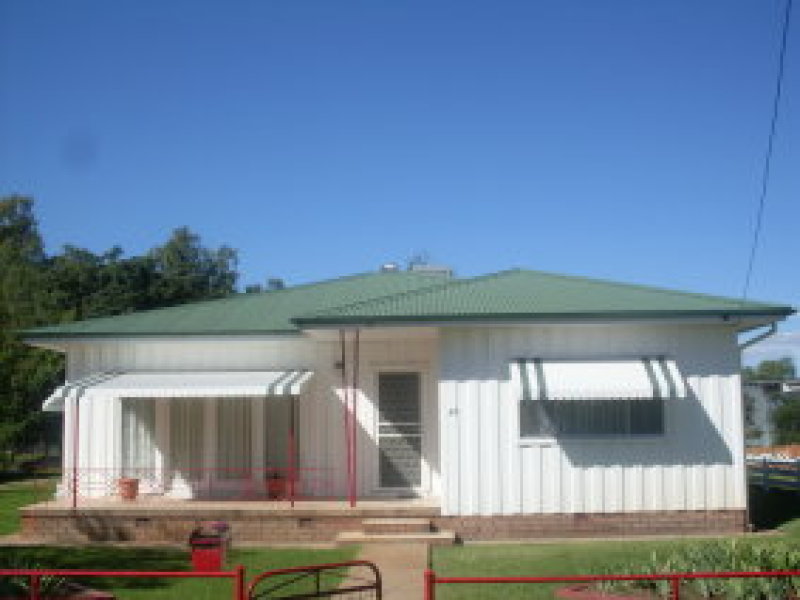 23 Munnell, Gulargambone, NSW 2828 Property Details