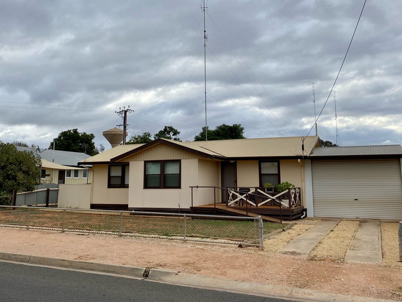 3 McCutcheon Street, Waikerie, SA 5330 Property Details