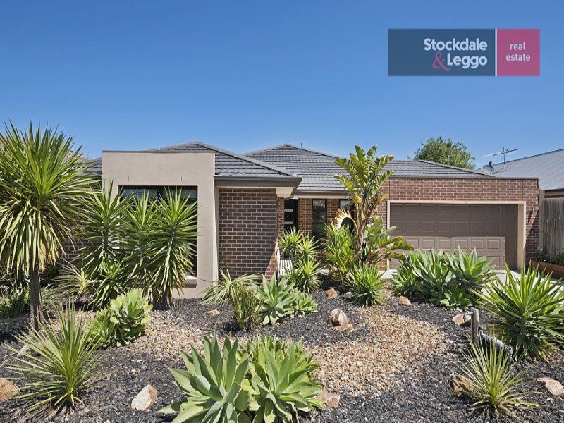 27 Ferndown Drive, Cranbourne, VIC 3977