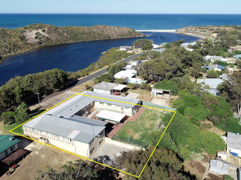 23 Whitfield Street, Guilderton, WA 6041 Property Details