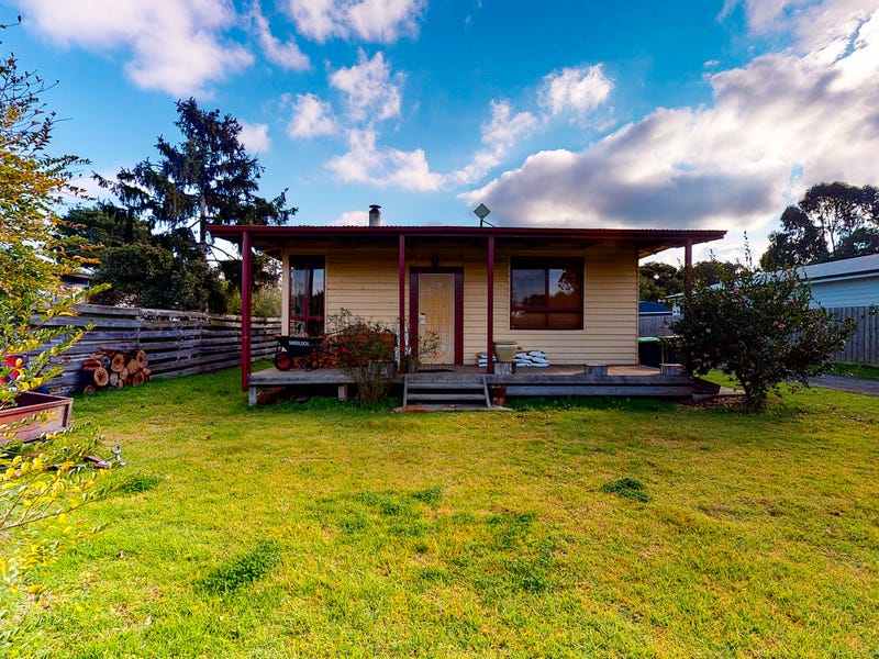 5 Sparks Lane, Toongabbie, Vic 3856 Property Details