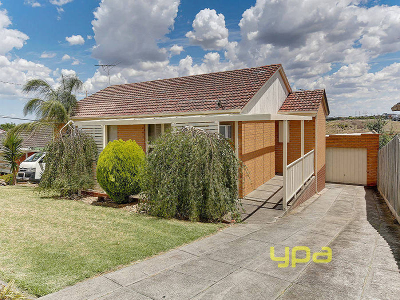 125 Outlook Drive, Glenroy, Vic 3046 Property Details