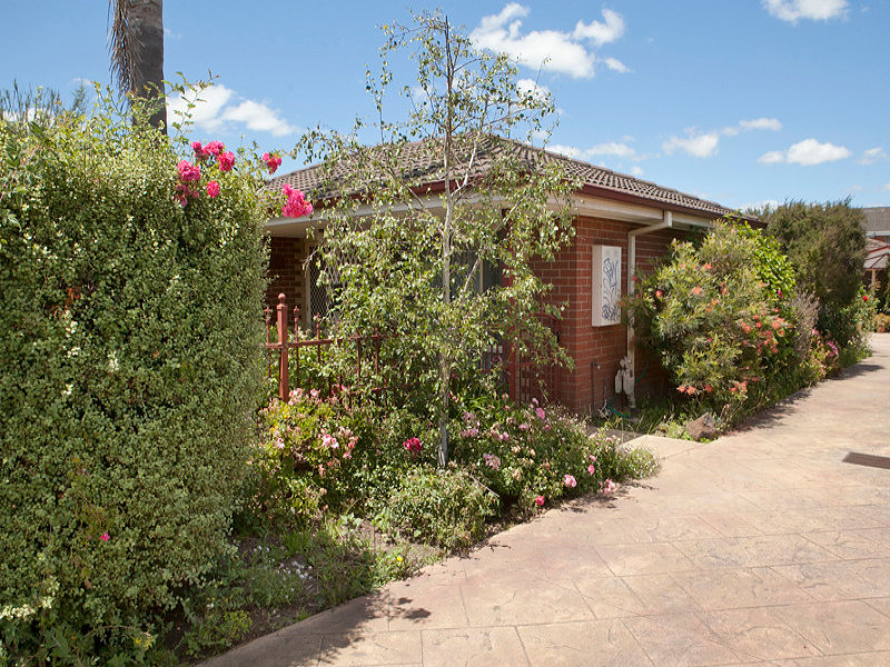 1/42 Herbert Street, Dandenong, Vic 3175 Property Details