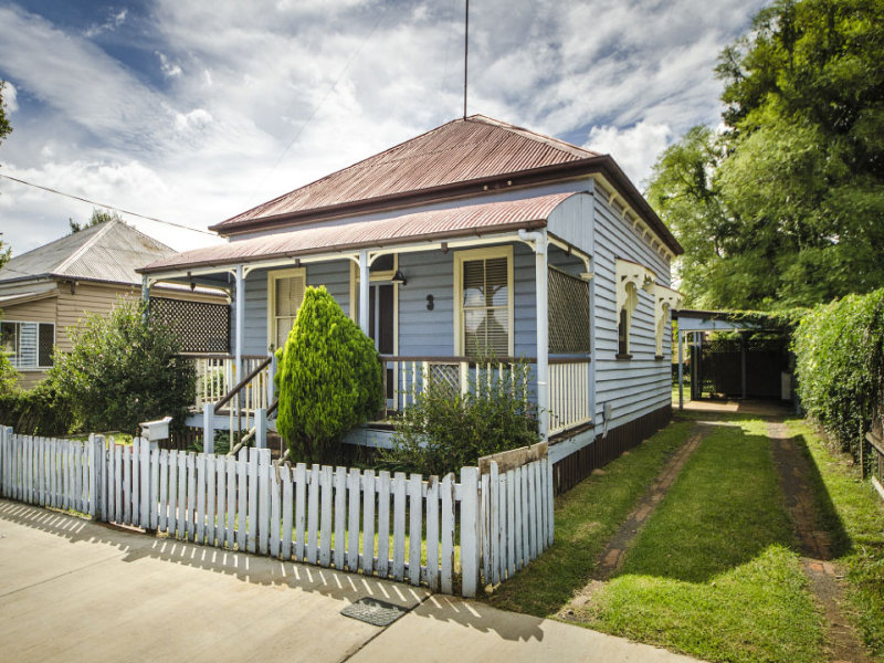 3 Anthony Street, Toowoomba City, QLD 4350