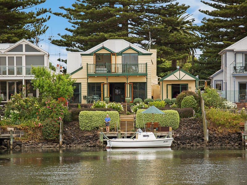 65 Gipps Street, Port Fairy, VIC 3284