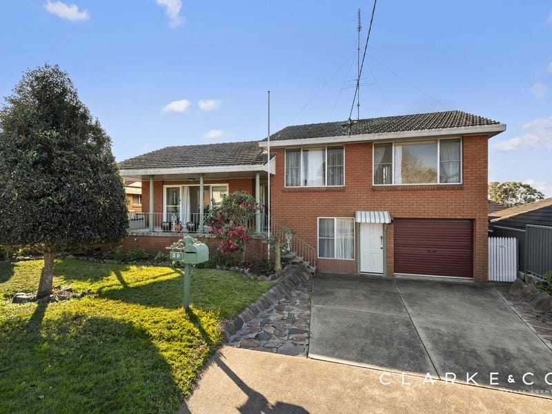 30 Robert Street, Tenambit, NSW 2323 House for Sale