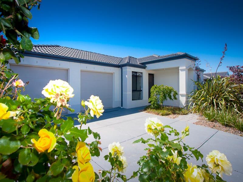 6 Caitlyn Street, Sunbury, VIC 3429