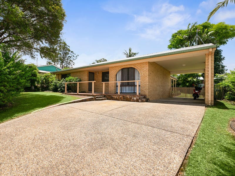 10 Lachlan Avenue, Nambour, QLD 4560