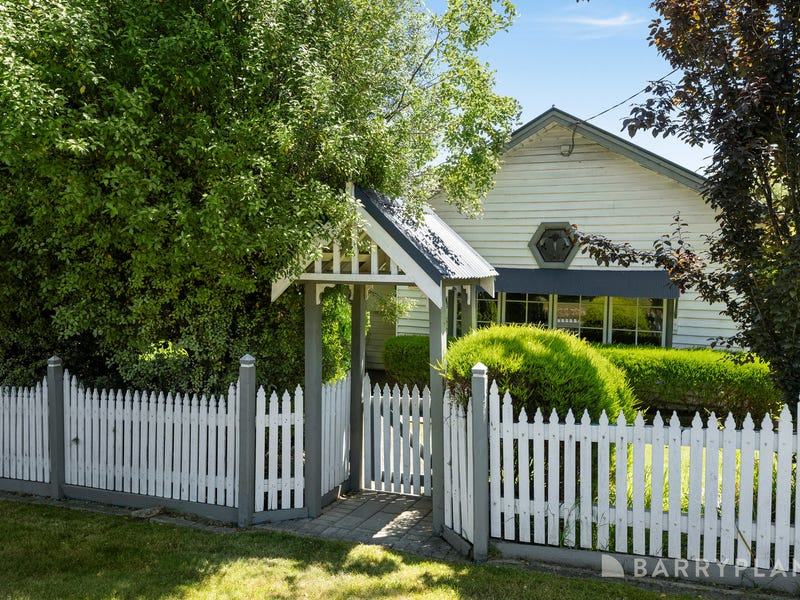 9 Crowley Road, Healesville, VIC 3777 - realestate.com.au
