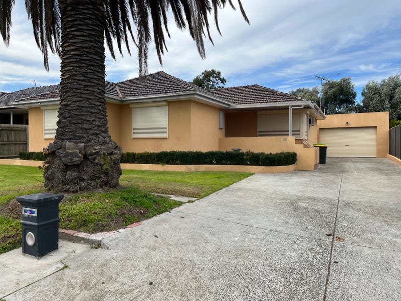 20 Cannes Avenue, Avondale Heights, VIC 3034