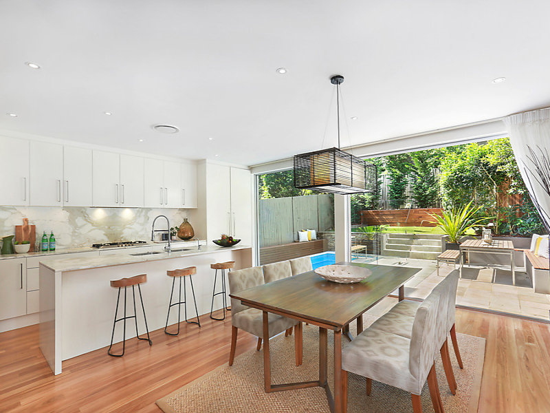 28 Roberts Street, Rose Bay, NSW 2029 28 Roberts Street, Rose Bay, NSW 2029