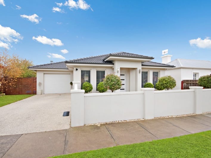 22 Kerr Street, Warrnambool, Vic 3280 Property Details