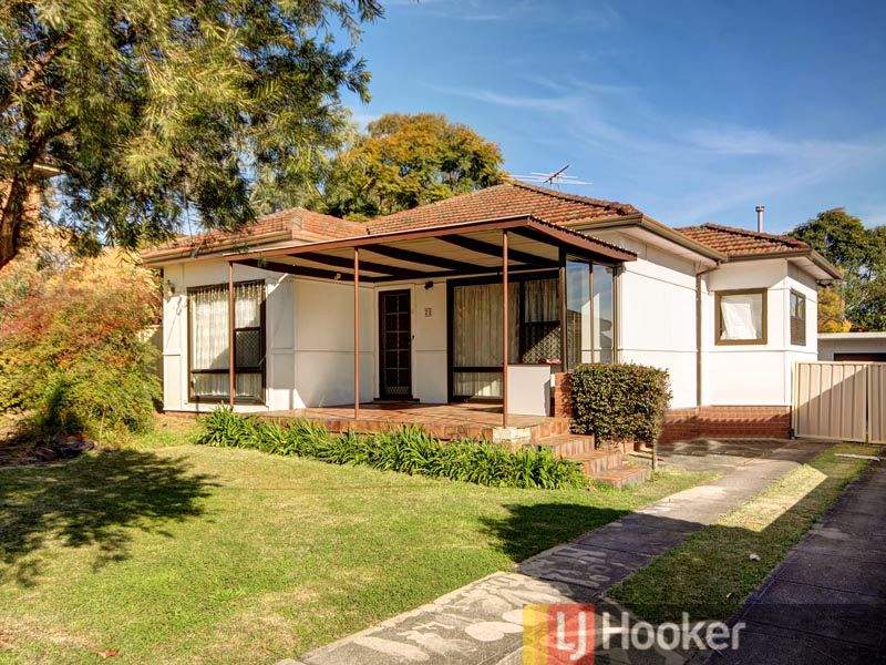 23 Mountview Avenue, Beverly Hills, NSW 2209