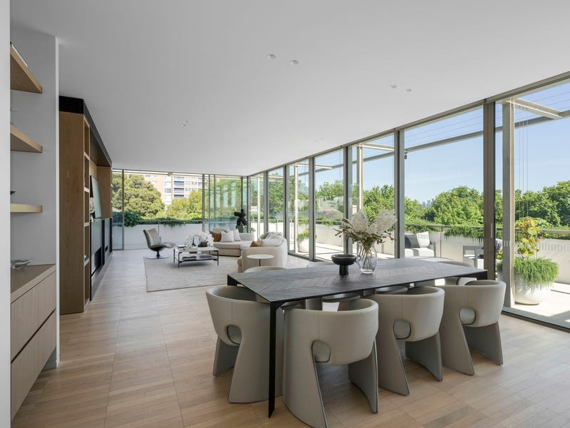 Curated visual reference: Gallery Detail: North Penthouse 63 Heyington Place Toorak Vic 3142