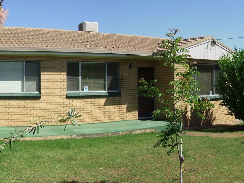 10 Cypress Street, South Tamworth, NSW 2340