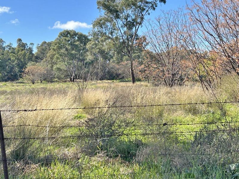68 Trangie Road, Narromine, NSW 2821 Property Details