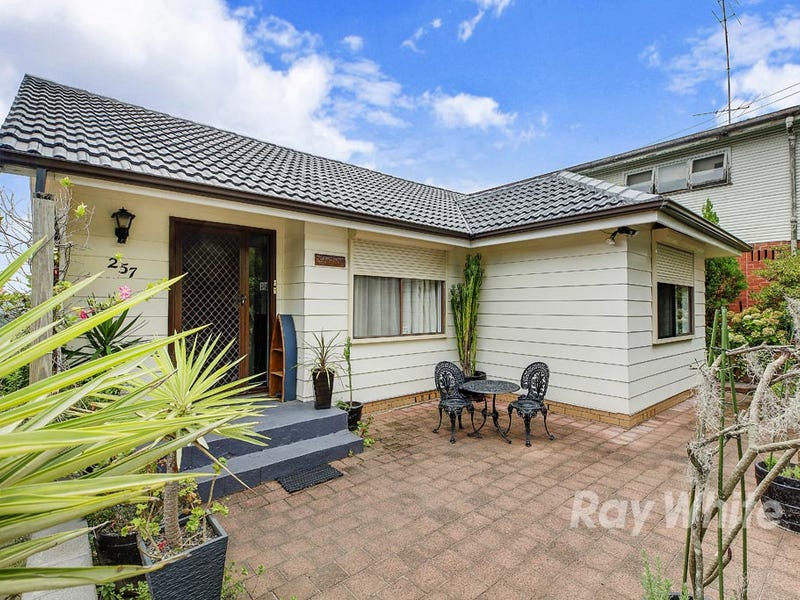 257 Excelsior Parade, Toronto, NSW 2283 Property Details