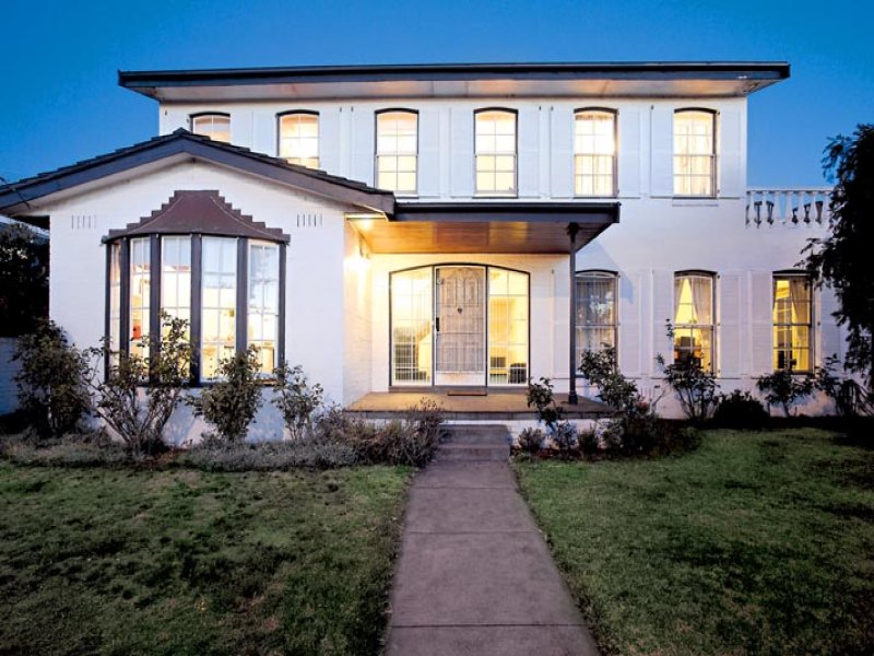 108 Esplanade, Brighton, Vic 3186 Property Details