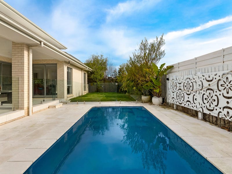 Real Estate Property For Sale In Greenhills Beach Nsw 2230 Realestate Com Au Real Estate Property For Sale In Greenhills Beach Nsw 2230 Realestate Com Au
