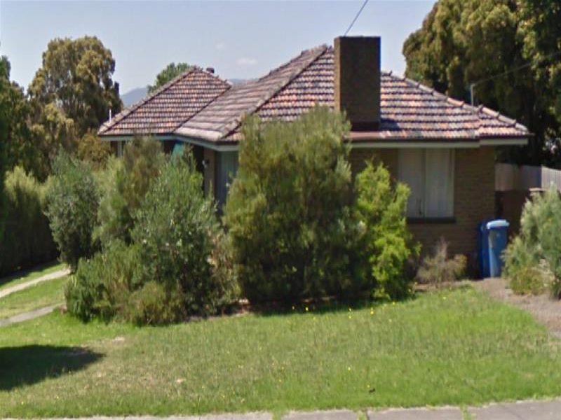 27 Outlook Drive, Dandenong North, VIC 3175