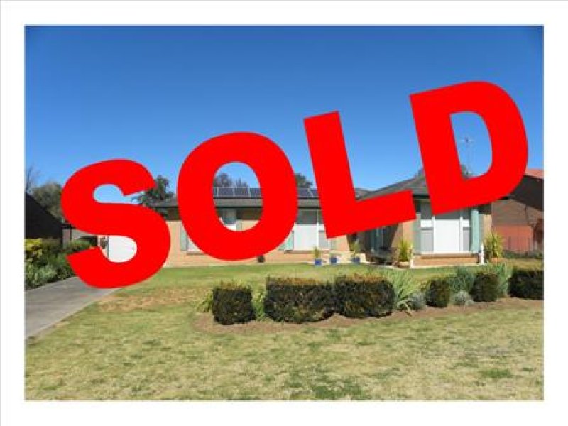 10 Hassan Street, Cowra, NSW 2794