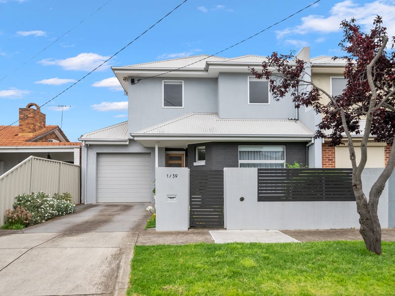 1/39 Wallace Street, Maidstone, Vic 3012 Property Details