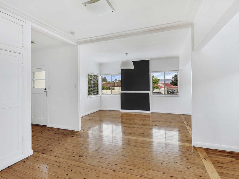 90 Rabaul St, Lithgow, NSW 2790 Property Details