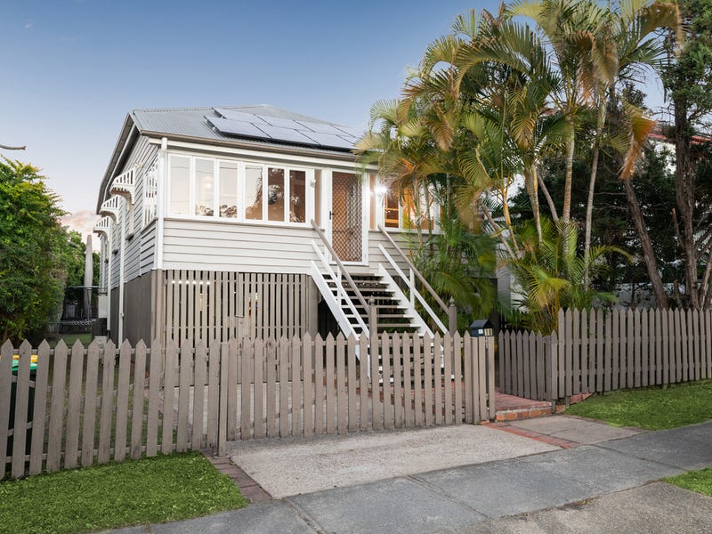 18 Railway Street, Woolloongabba, Qld 4102 House for Sale