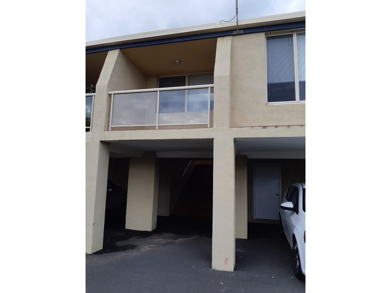 2/4 William Street, Bunbury, WA 6230