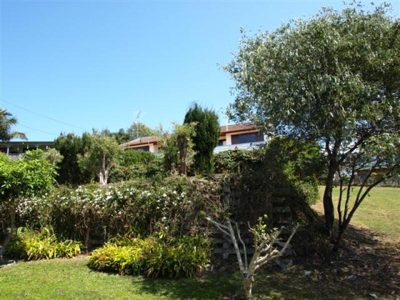 12 Illawarra Cres, Coomba Park, NSW 2428