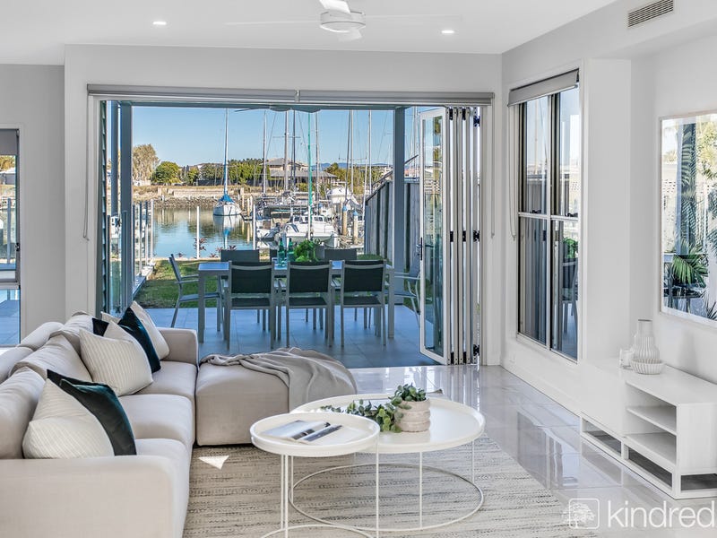 2/160 Griffith Road, Newport, QLD 4020