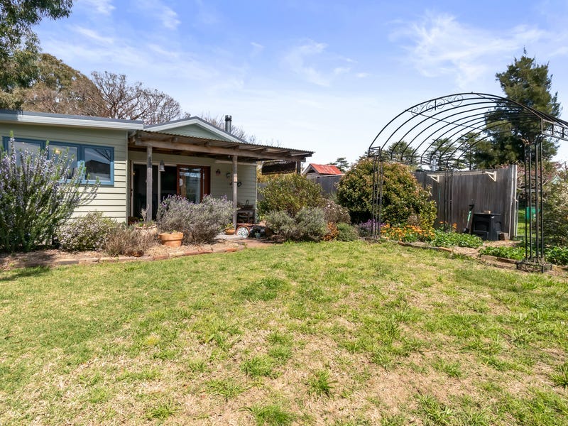 7 King Street, Uralla, NSW 2358 Property Details