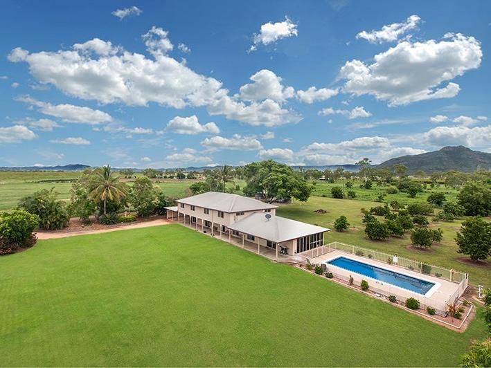 2203 Riverway Drive Kelso Qld 4815 Cropping for Sale