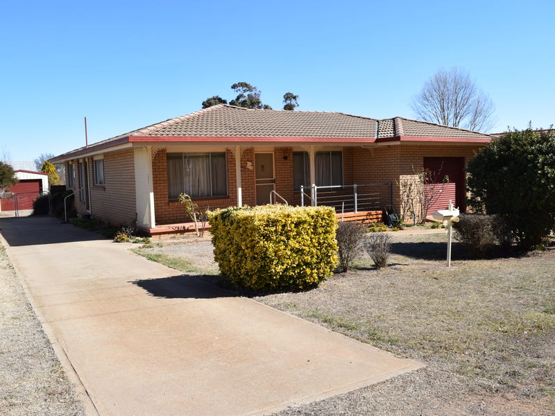 8 Moredun Street, Guyra, NSW 2365 House for Sale