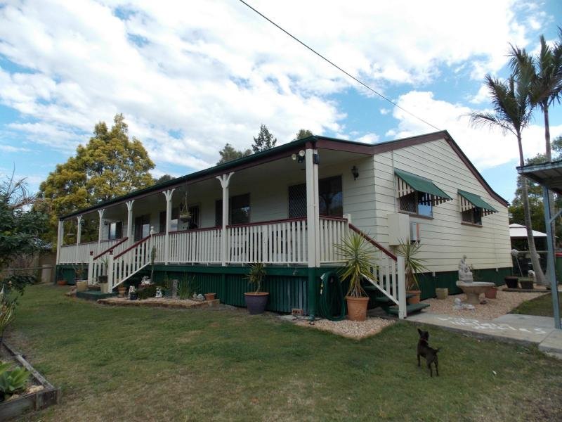 10 Brushbox Place, Walloon, Qld 4306 Property Details