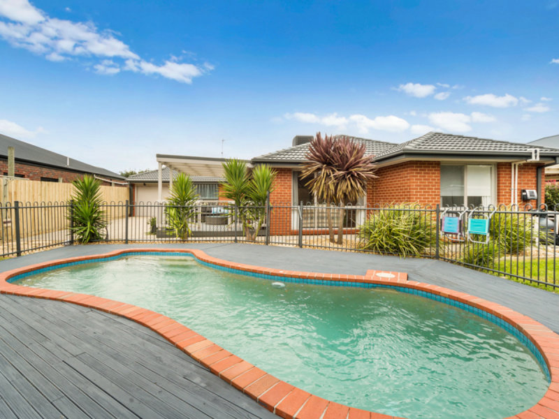 4 Lake View Lane, Safety Beach, VIC 3936