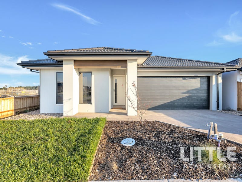 44 Mannagum Drive, Beveridge, Vic 3753 House for Sale