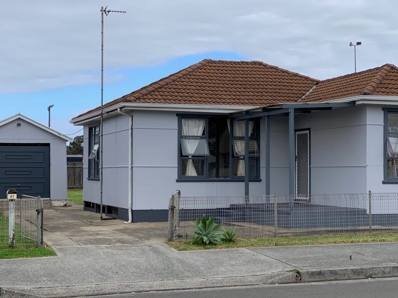 61 Lake Entrance Road, Warilla, NSW 2528