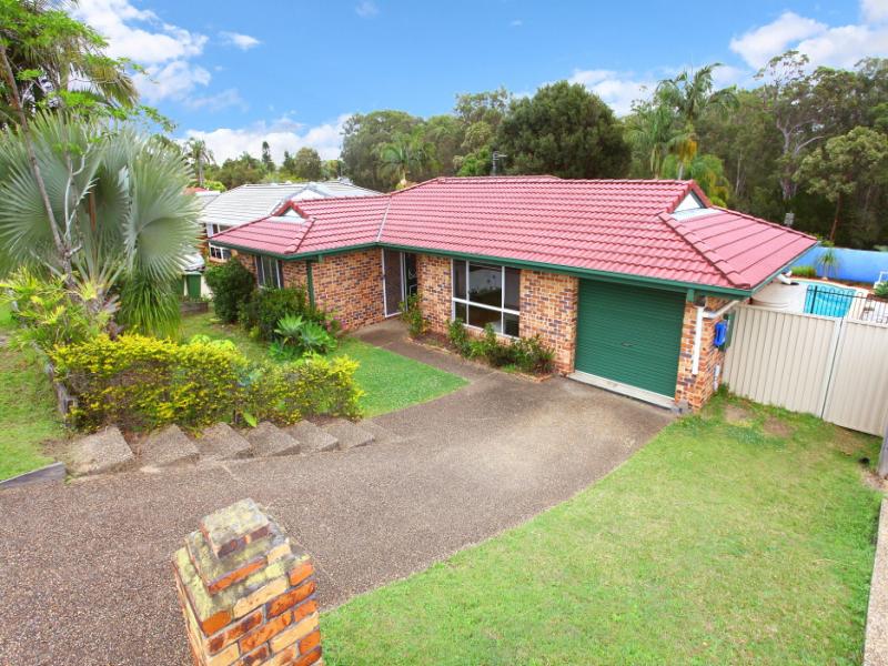 26 Open Drive, Arundel, Qld 4214