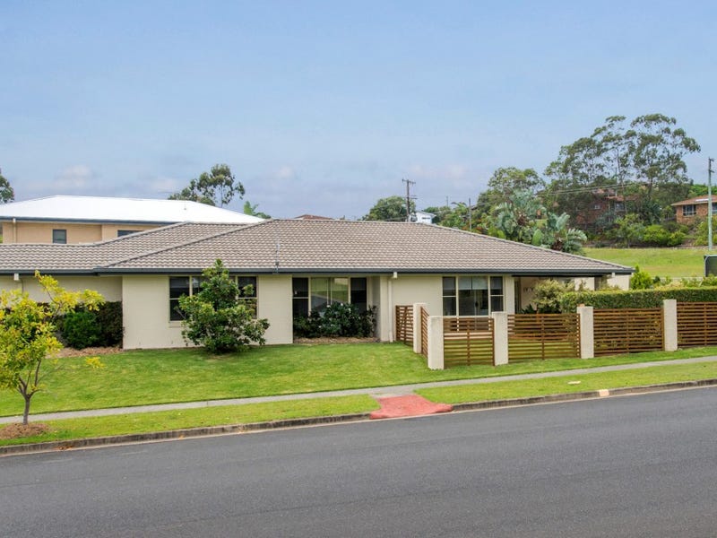 2 Close, Safety Beach, NSW 2456