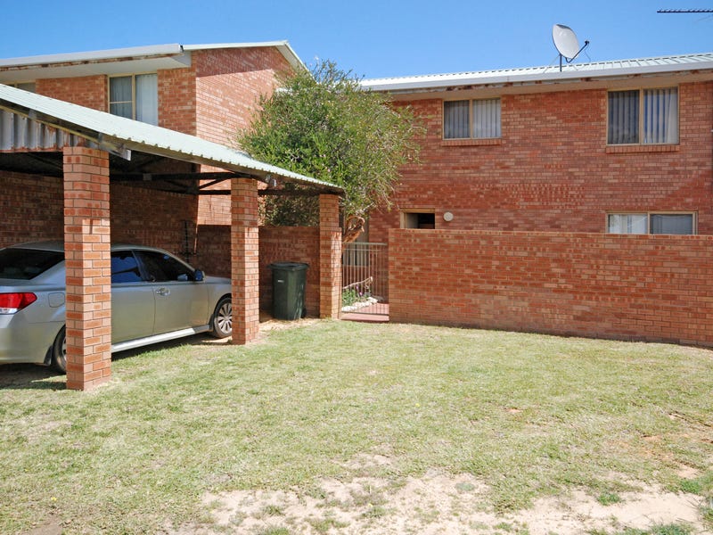Unit 1, 3 Tuart Street, Leeman, WA 6514 Property Details