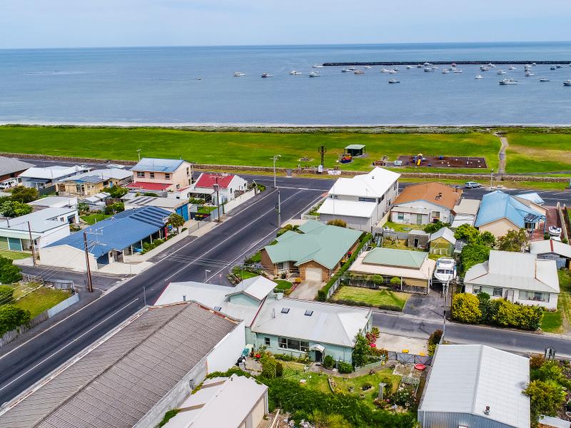 28 Milstead Street, Port Macdonnell, SA 5291