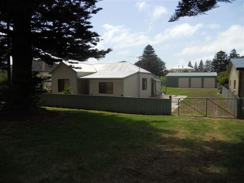 10 Lagoon Road, Beachport, SA 5280 Property Details