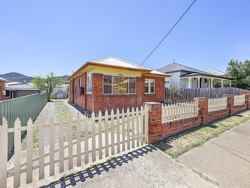 68 Church Street, Tamworth, NSW 2340 House for Sale