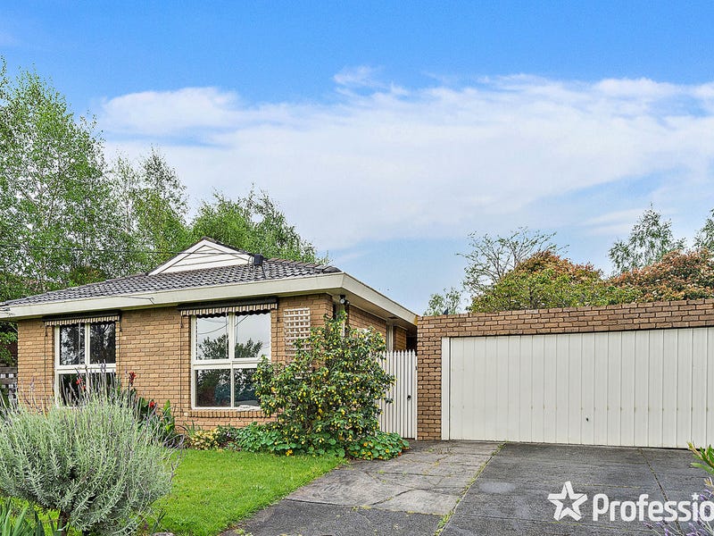 Real Estate & Property for Sale in Chirnside Park, VIC 3116