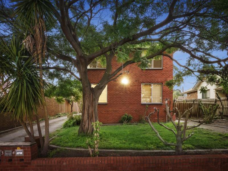1/12 Dudley Street, Ivanhoe, Vic 3079 Property Details