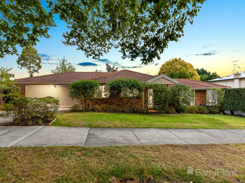 1/50 Langmore Lane, Berwick, VIC 3806