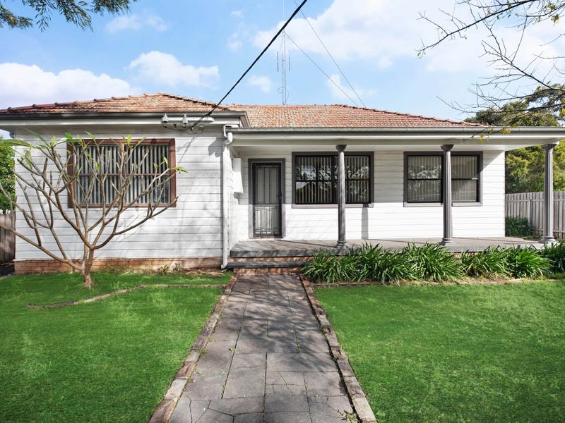 15 Largs Avenue, Largs, NSW 2320