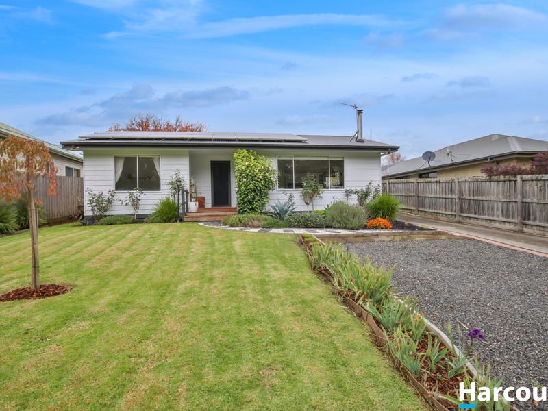 42 Campbell Street, Meeniyan, Vic 3956 House for Sale